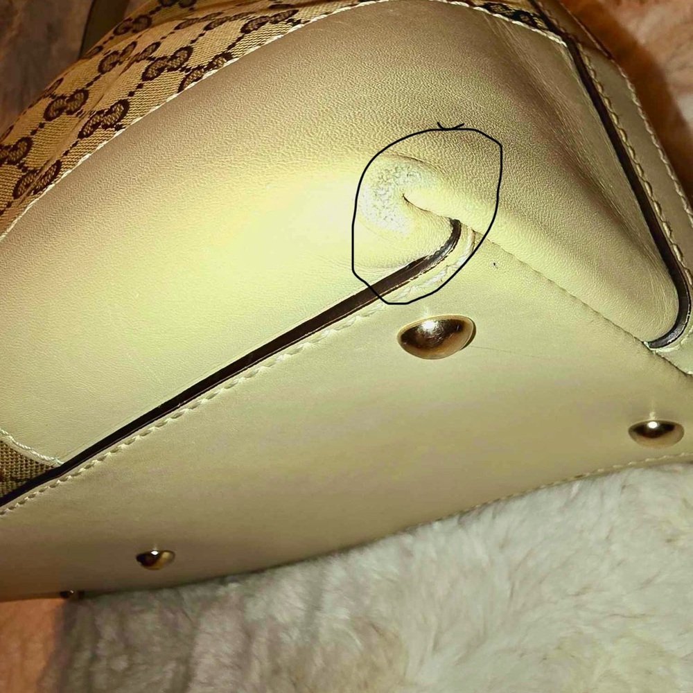 Gucci Handbag - Picture 13 of 15